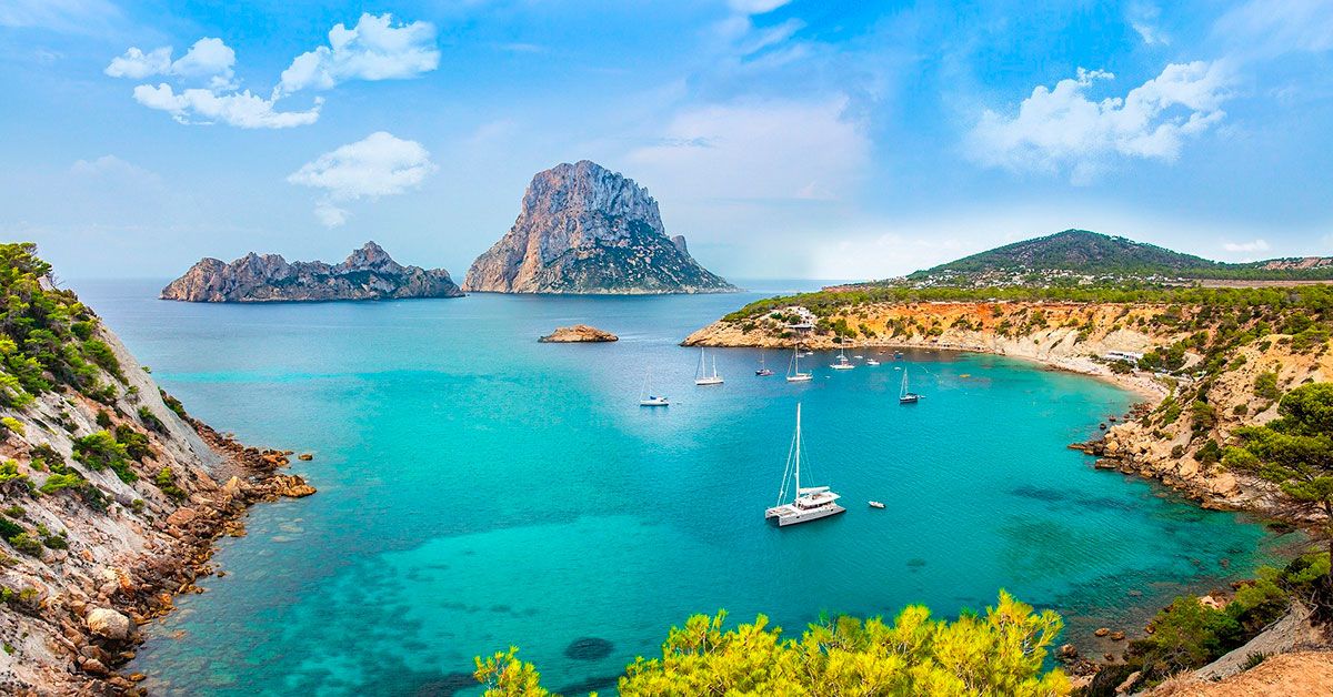 Comprar casa como inversión en Ibiza