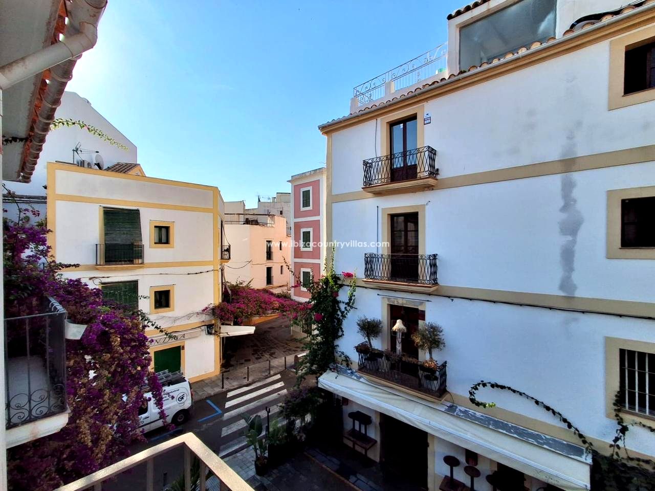 Foto 12 van Charming flat in the Heart of Ibiza