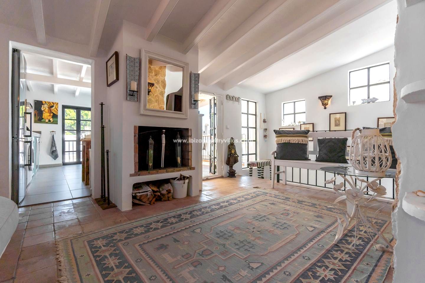 Foto 14 van Apartment with lots of charm situated in the heart of Dalt Vila