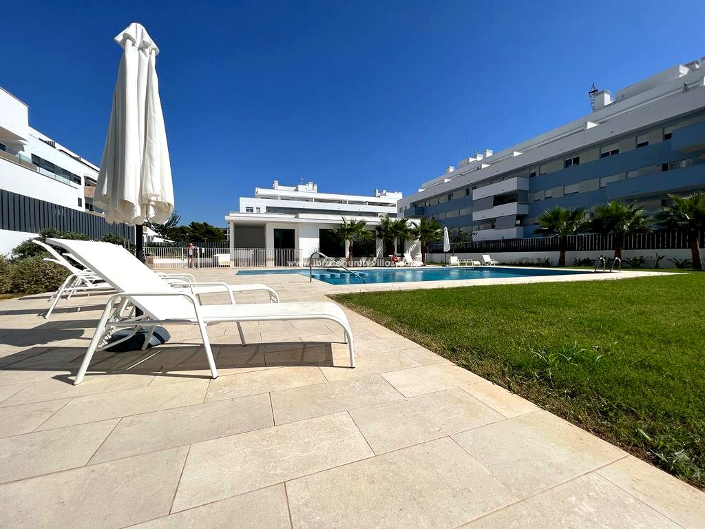 Foto 7 van Duplex penthouse apartment in Playa den Bossa