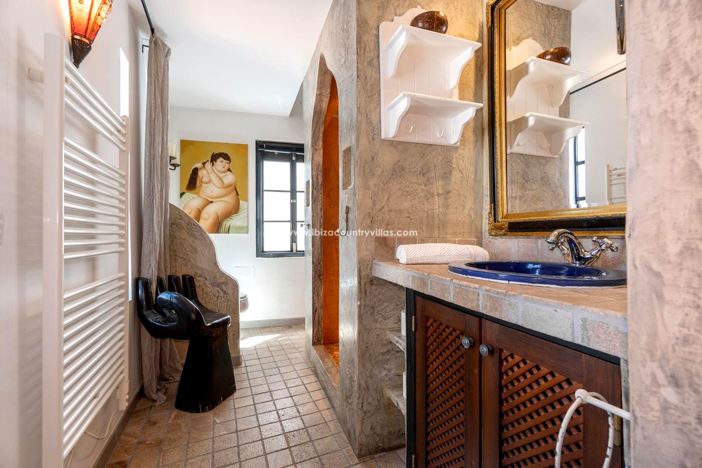 Foto 23 van Apartment with lots of charm situated in the heart of Dalt Vila