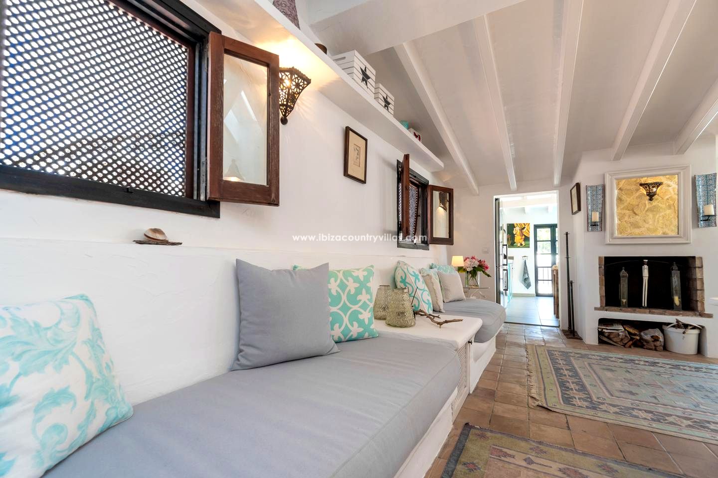 Foto 19 van Apartment with lots of charm situated in the heart of Dalt Vila