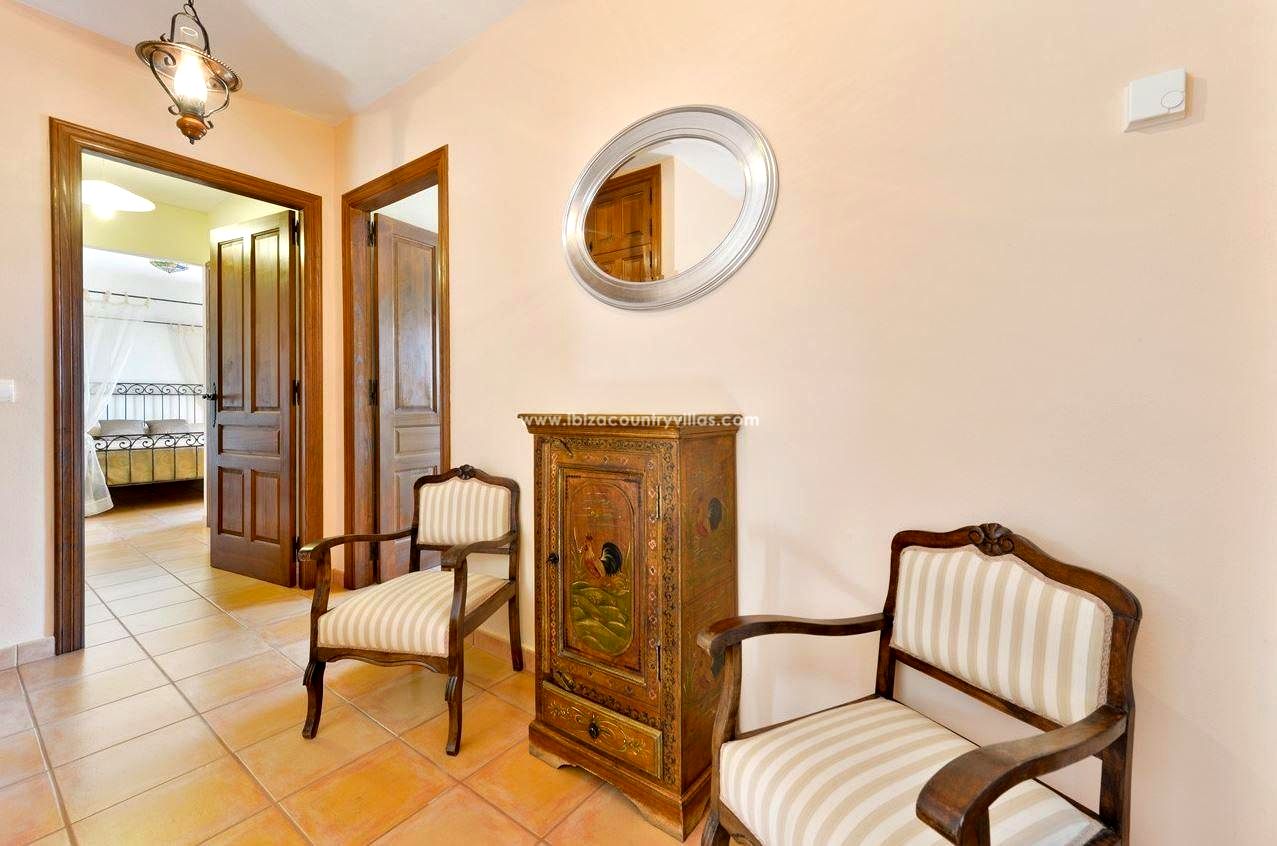 Foto 19 van Charming country house with a tourist rental license in San Rafael
