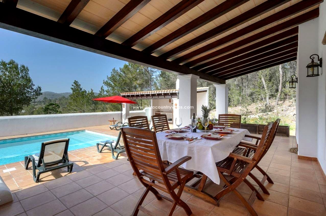 Foto 11 van Charming country house with a tourist rental license in San Rafael