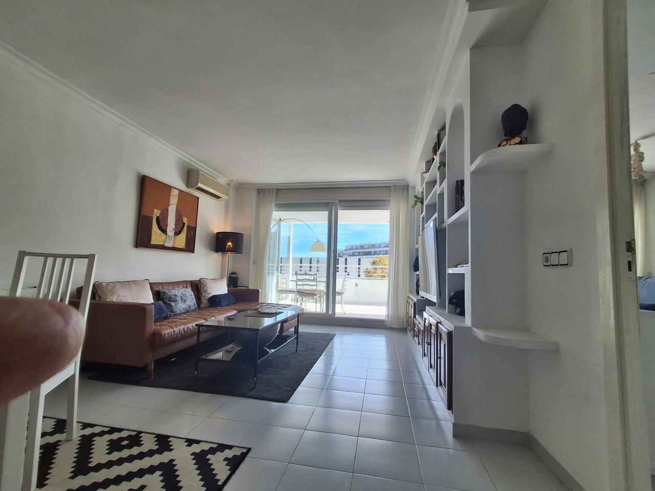 Foto 17 van Charming Two-Bedroom Apartment in Marina Botafoch