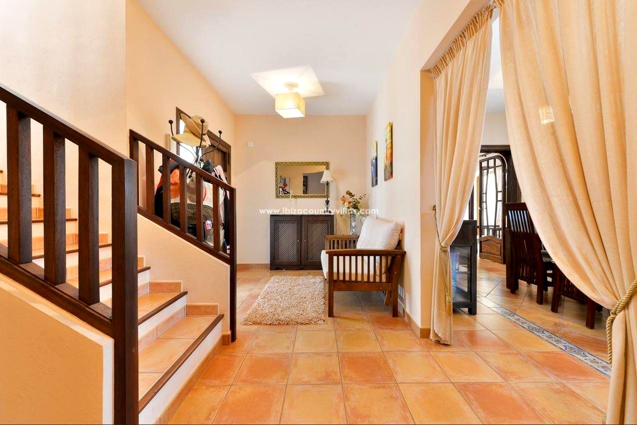 Foto 17 van Charming country house with a tourist rental license in San Rafael