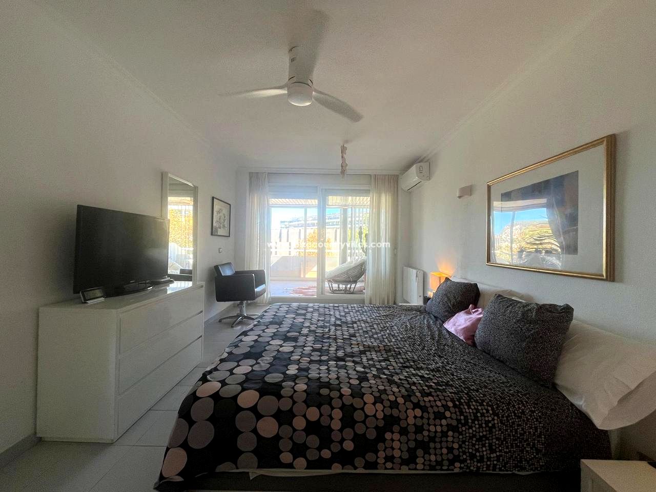 Foto 18 van Charming Two-Bedroom Apartment in Marina Botafoch